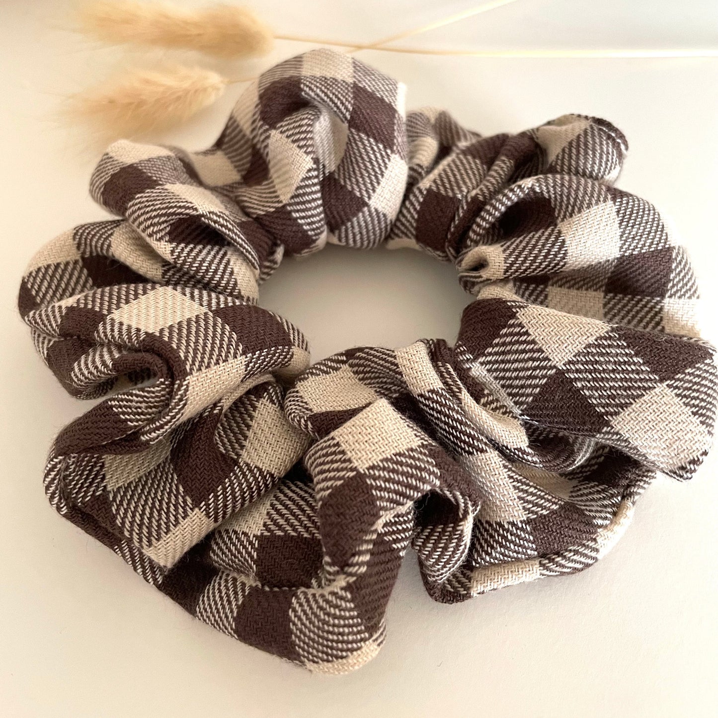 Chouchou cheveux vichy marron Madeleine - Élégance naturelle - Creasoiz