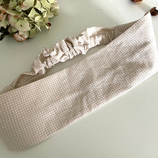 Bandeau vichy beige “Élise” – Accessoire cheveux délicat & confortable
